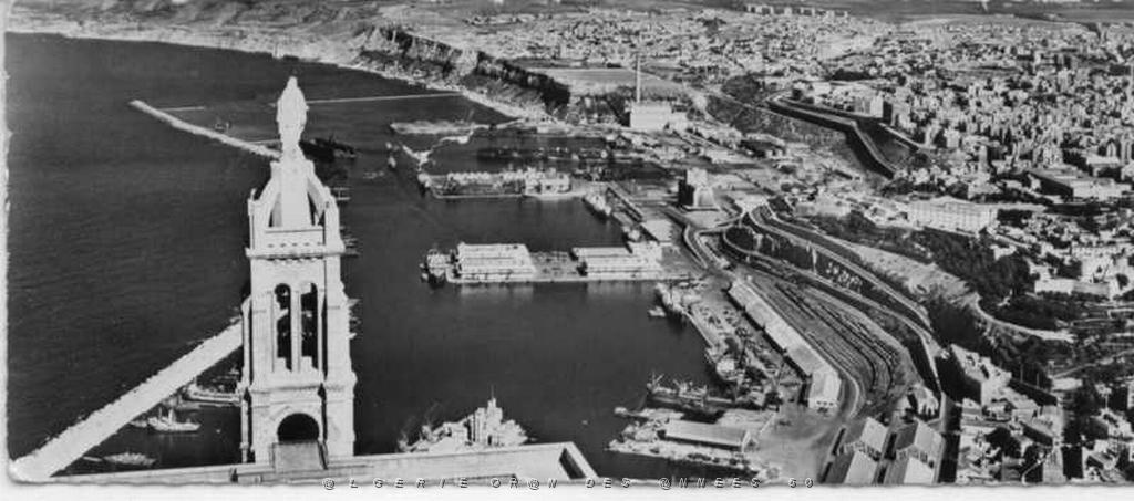 vue du port annee 50.JPG